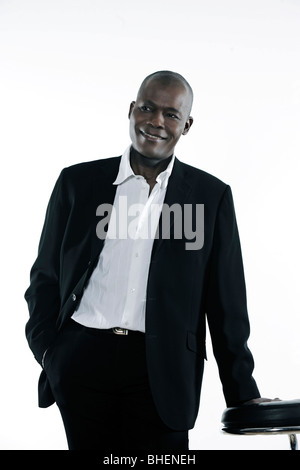 Studio shot portrait of a smiling Handsome Man Afro 40 Banque D'Images