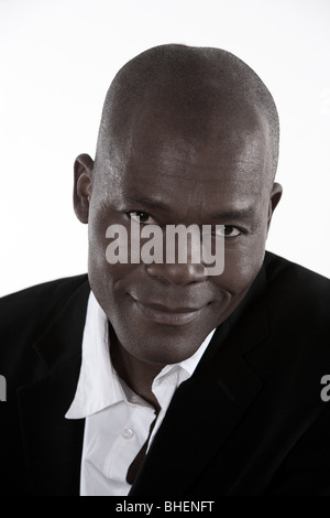 Studio shot portrait of a smiling Handsome Man Afro 40 Banque D'Images