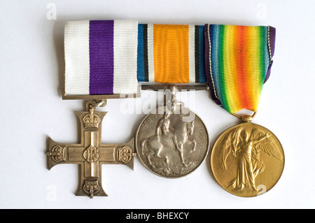 Croix de guerre et de médailles de service attribué à un officier qui a servi en France dans la Première Guerre mondiale Banque D'Images