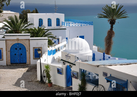 Cafe Sidi Chaabane surplombant Baie, Sidi Bou Said, Tunis, Tunisie Gouvernorat Banque D'Images