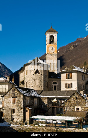 La vallée de Verzasca, Lavertezzo, Suisse Banque D'Images
