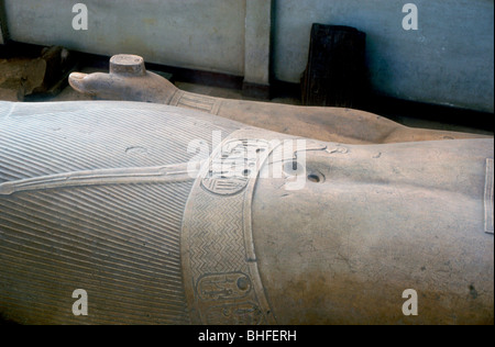 Détail de statue colossale de Ramsès II, l'Égypte, Memphis, c 13e siècle avant J.-C.. Artiste : Inconnu Banque D'Images