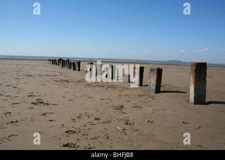 Un paysage photo de la plage à Brean et Burnham-on-Sea, sur le coût de Somerset. Banque D'Images