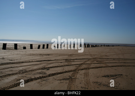 Un paysage photo de la plage à Brean et Burnham-on-Sea, sur le coût de Somerset. Banque D'Images