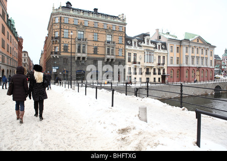 Stockholm Suède Scandinavie du Nord ville Europe scandinave hiver suédois personnes Stortorget Gamla Stan Banque D'Images