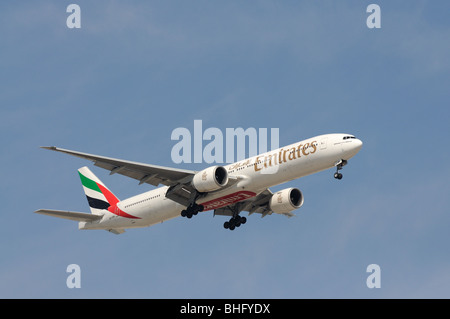 Emirates Airline avion Boeing 777-300 ER Banque D'Images