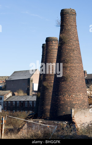 La poterie à l'abandon trois fours bouteilles à Burslem, Stoke-on-Trent Banque D'Images