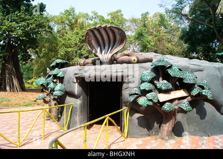 Maison de reptile sur Zoo de Trivandrum Kerala Inde,à.Une collection exclusive de reptiles y compris des serpents venimeux dans ce zoo House Banque D'Images