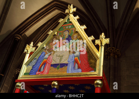 Le sanctuaire,écran détaillé et magnifiquement situé dans le transept nord de la cathédrale de Hereford. Banque D'Images