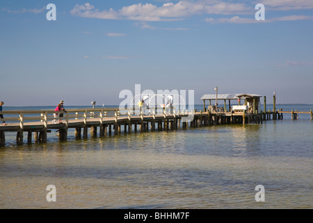 La jetée de pêche dans la région de Bokeelia sur Pine Island Florida Banque D'Images