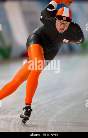 Sven Kramer (NED) gagner la médaille d'or dans le 5 000 m en patinage de vitesse aux Jeux Olympiques d'hiver de 2010 Banque D'Images