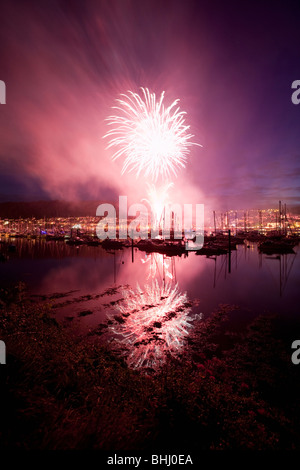 Dartmouth Regatta avec le populaire Fireworks Display, Dartmouth, South Hams, Devon, Angleterre, Royaume-Uni Banque D'Images