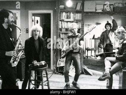 Bris de verre - 1980 GTO film avec Hazel O'Connor et Phil Daniels à gauche Banque D'Images