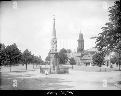 Vue de la Croix Horsefair, Banbury, Oxfordshire, c1860-c1922. Artiste : Henry Taunt Banque D'Images