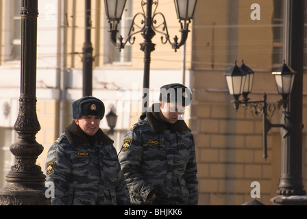 Deux agents de police Russe Banque D'Images