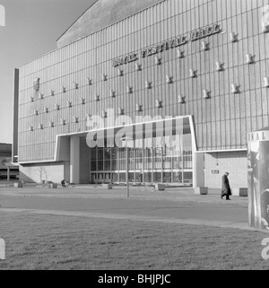 Royal Festival Hall, Belvedere Road, South Bank, Lambeth, London, c1951-1962. Artiste : Eric de Maré Banque D'Images