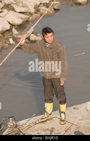 La rivière Yangtze à Zhenjiang, Jiangsu Province, China, Asia Banque D'Images