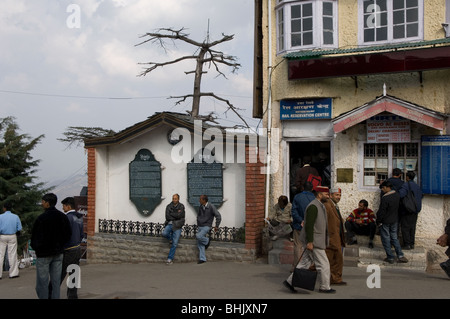 Shimla, ancienne capitale d'été du Raj en Inde est fortement penser Cheltenham ou Tunbridge Wells en Angleterre Banque D'Images