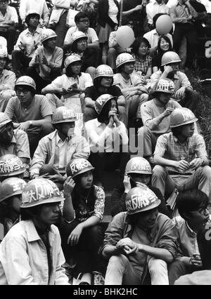 Géographie / voyages, Japon, politique, manifestations, étudiants manifestant contre la guerre au Vietnam, Tokyo, 1971, Banque D'Images