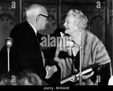 Lady Churchill (1885-1977), 1966. Artiste : Inconnu Banque D'Images