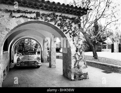 Juergens, Curd, 13.12.1915 - 18.6.1982, acteur allemand, vue de sa propriété à Saint-Jean-Cap-Ferrat, France du Sud, 1957, Banque D'Images