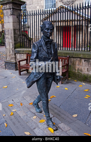 Poète écossais Robert Fergusson (statue), Canongate Kirk, Royal Mile Banque D'Images