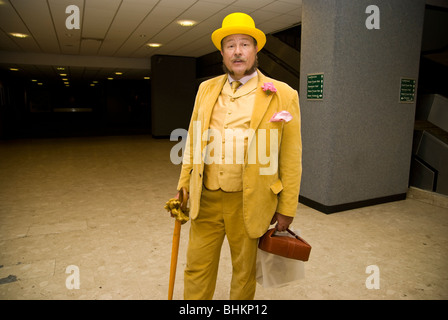 Concurrent à l'Organisation mondiale de la concurrence, barbe et moustache, septembre 2007. Brighton, Angleterre. Banque D'Images