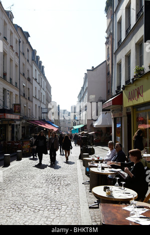 Rue Mouffetard, Paris, France Banque D'Images