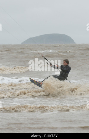 Le kite surf à Weston Super Mare Banque D'Images