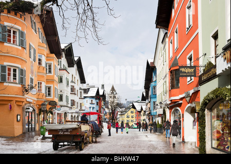 Vorderstadt dans le centre de la vieille ville, Kitzbühel, Tyrol, Autriche Banque D'Images