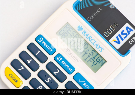 Lecteur de carte Pinsentry Barclays Bank et Barclays Connect Card Banque D'Images