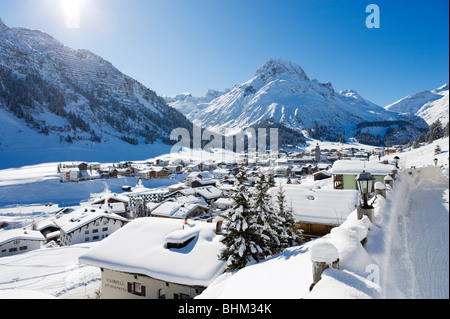 Vue sur le centre de la station de ski d'Arlberg Lech, région, Vorarlberg, Autriche Banque D'Images