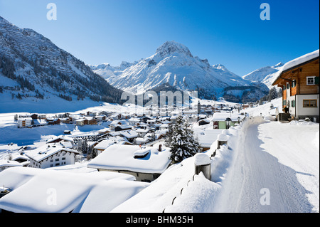 Vue sur le centre de la station de ski d'Arlberg Lech, région, Vorarlberg, Autriche Banque D'Images