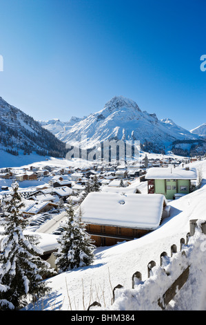 Vue sur le centre de la station de ski d'Arlberg Lech, région, Vorarlberg, Autriche Banque D'Images