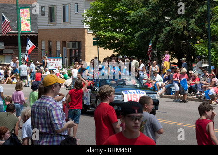 Défilé du 4 juillet - Hiver, WI Banque D'Images