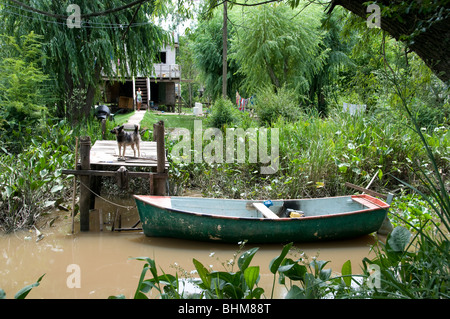 El Tigre Argentine Delta River Island Islands 17 miles au nord de Buenos Aires Banque D'Images