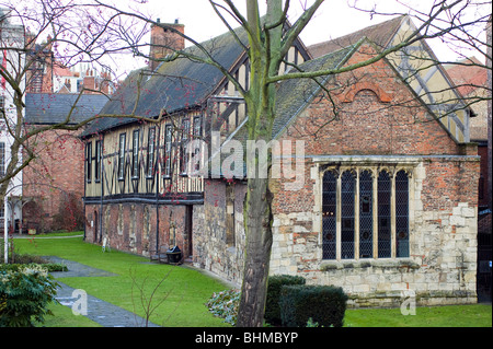 Le Merchant Adventurers' Hall guildhall médiéval dans la ville de York Banque D'Images