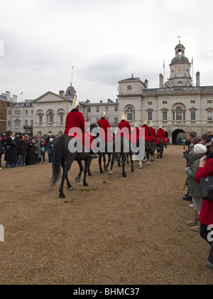 Londres relève de la garde de Horse Guards Whitehall Banque D'Images