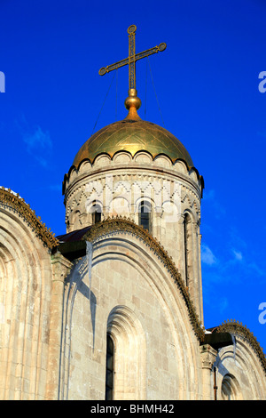 Le dôme doré de la cathédrale de la Dormition (Cathédrale de l'Assomption) à Vladimir, Russie Banque D'Images