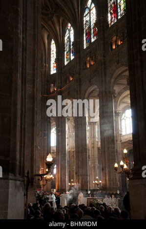 Messe de Noël en l'église Saint Eustache à Paris Banque D'Images