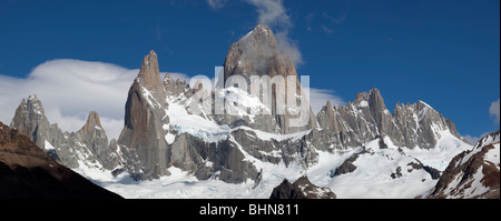 Massif du Mont Fitz Roy, également connu sous le nom de Cerro Chaltén, Cerro Fitz Roy, ou le Mont Fitz Roy, El Chaltén, Patagonie, Argentine Banque D'Images