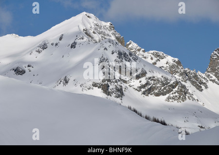 Vue nord ouest depuis le sommet de la Cime de près de Gratin, Casterino Alpes Mercantour, France Banque D'Images