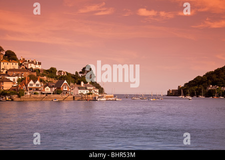 Dartmouth et Kingjure avec le River Dart à Dusk, South Hams, Devon, Angleterre, Royaume-Uni Banque D'Images