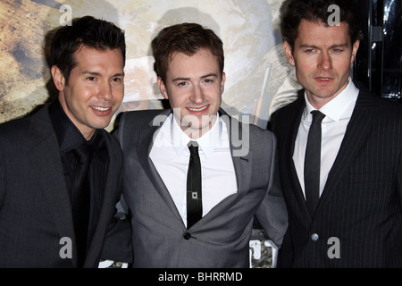 JON SEDA JOE MAZZELLO JAMES BADGE DALE DANS LE PACIFIQUE HBO PREMIERE LOS ANGELES HOLLYWOOD Los Angeles CA USA 24 Février 2010 Banque D'Images