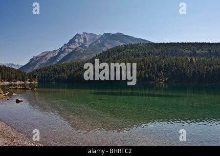 Le lac Two Jack - Parc national de Banff - Alberta - Canada Banque D'Images