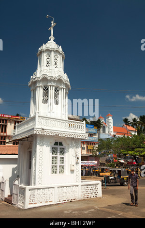 L'Inde, le Kerala, Kothamangalam, église Mar Thoma capella, petite flèche symbolique contenant l'image religieuse Banque D'Images