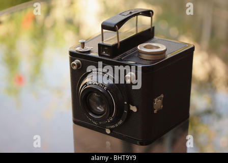 Brownie Flash Kodak Six-20 fort vers 1946 L'appareil photo Banque D'Images