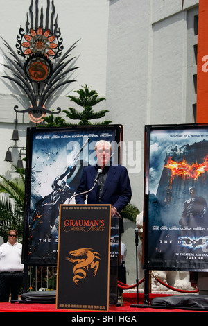 MICHAEL CAINE MICHAEL CAINE CÉRÉMONIE EMPREINTE MAIN CHINESE THEATRE HOLLYWOOD USA 11 Juillet 2008 Banque D'Images