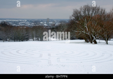 Le Labyrinthe de la Cathédrale de Canterbury et Vue de l'Université du Kent, au Royaume-Uni. Banque D'Images