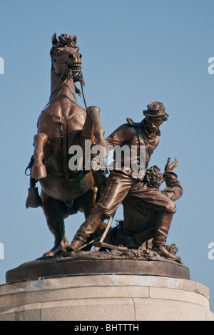 Statues héroïques sur la tombe de Lincoln à Springfield, Illinois Banque D'Images